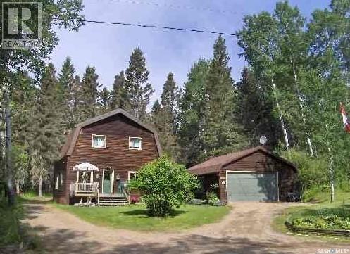 110 Deer Cres Property Photo 2