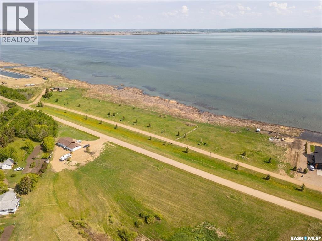830 Lakeshore DRIVE Property Photo 1