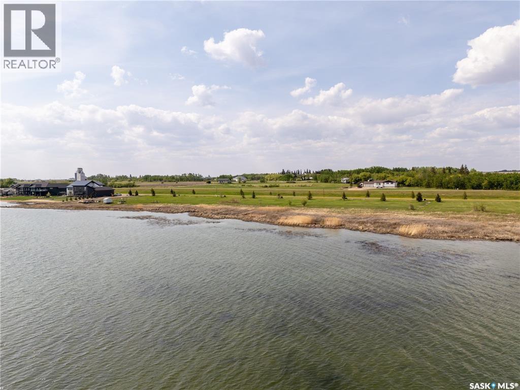 830 Lakeshore Drive Property Photo 17