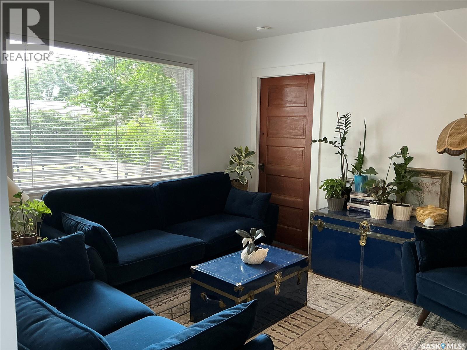 325 Centre Street Property Photo 15