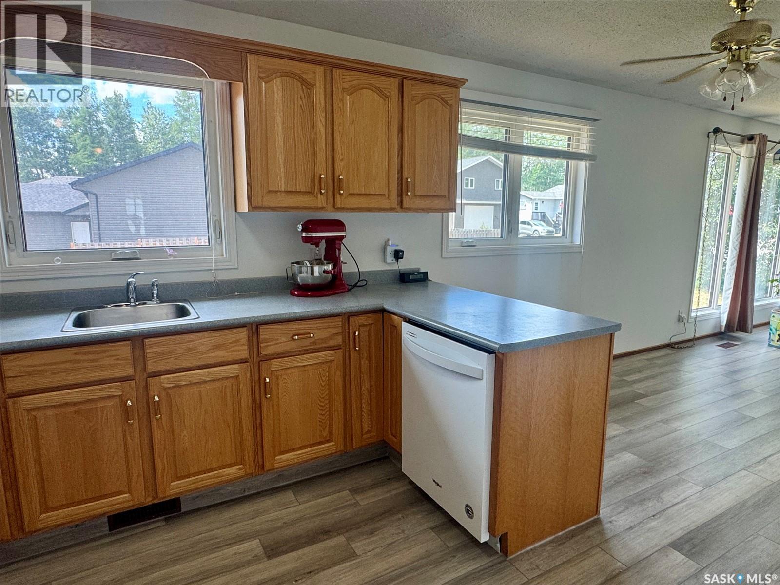 1504 Studer Street Property Photo 5