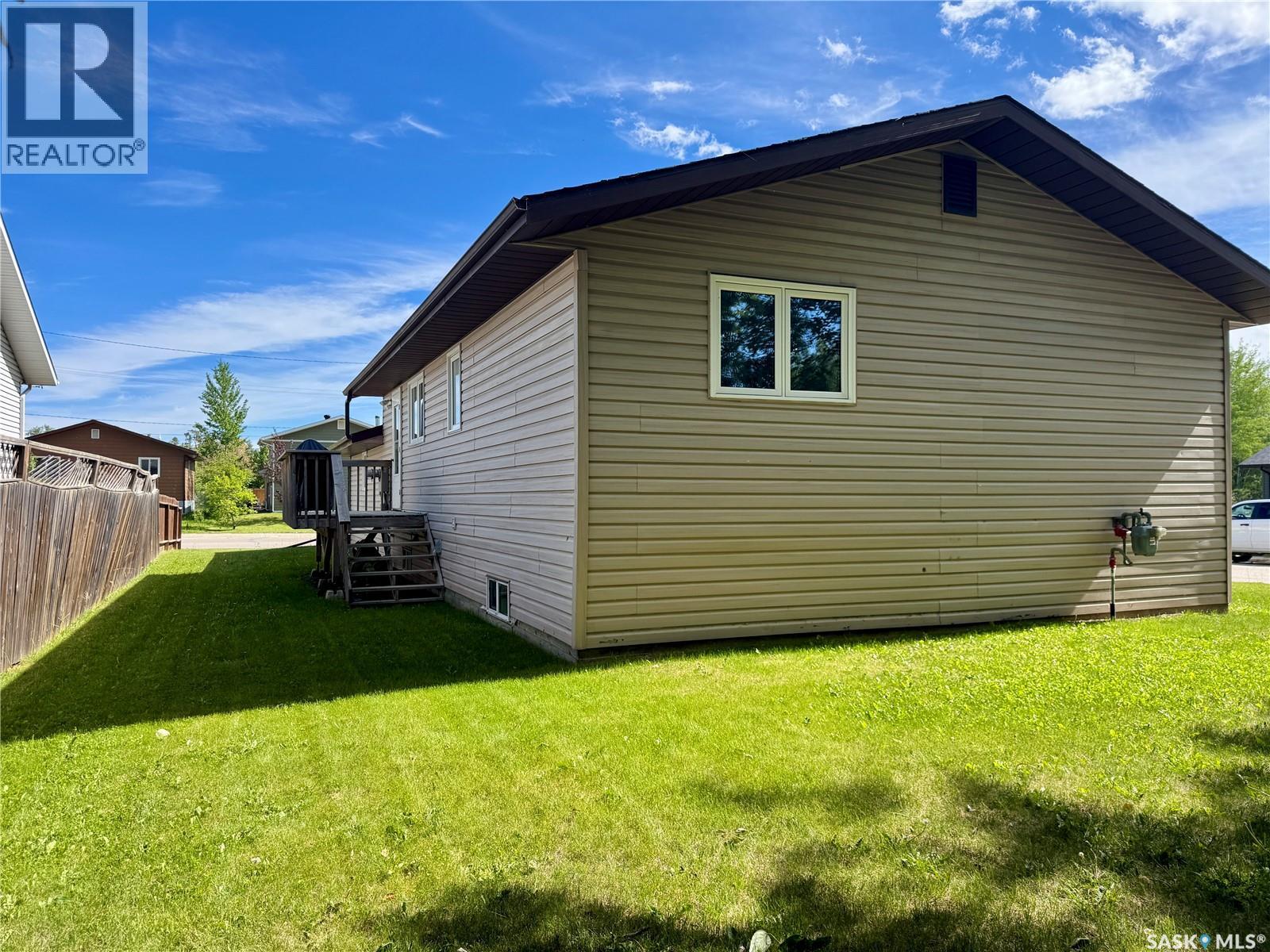 1504 Studer Street Property Photo 32