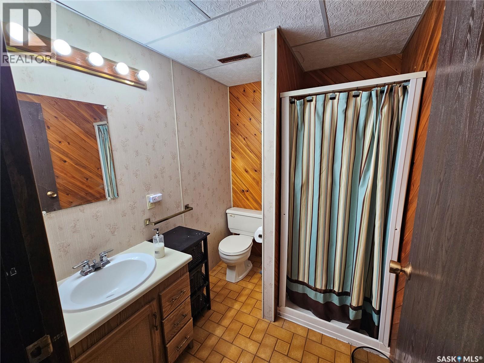 206 W 1st Street Property Photo 48