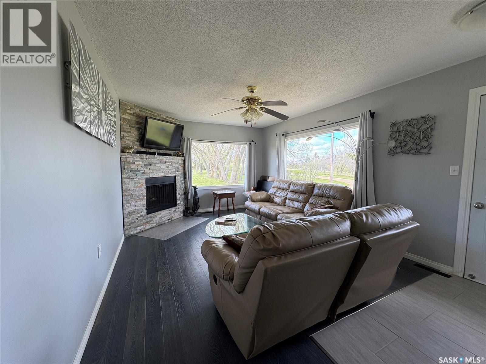 229 Calgary Street Property Photo 7