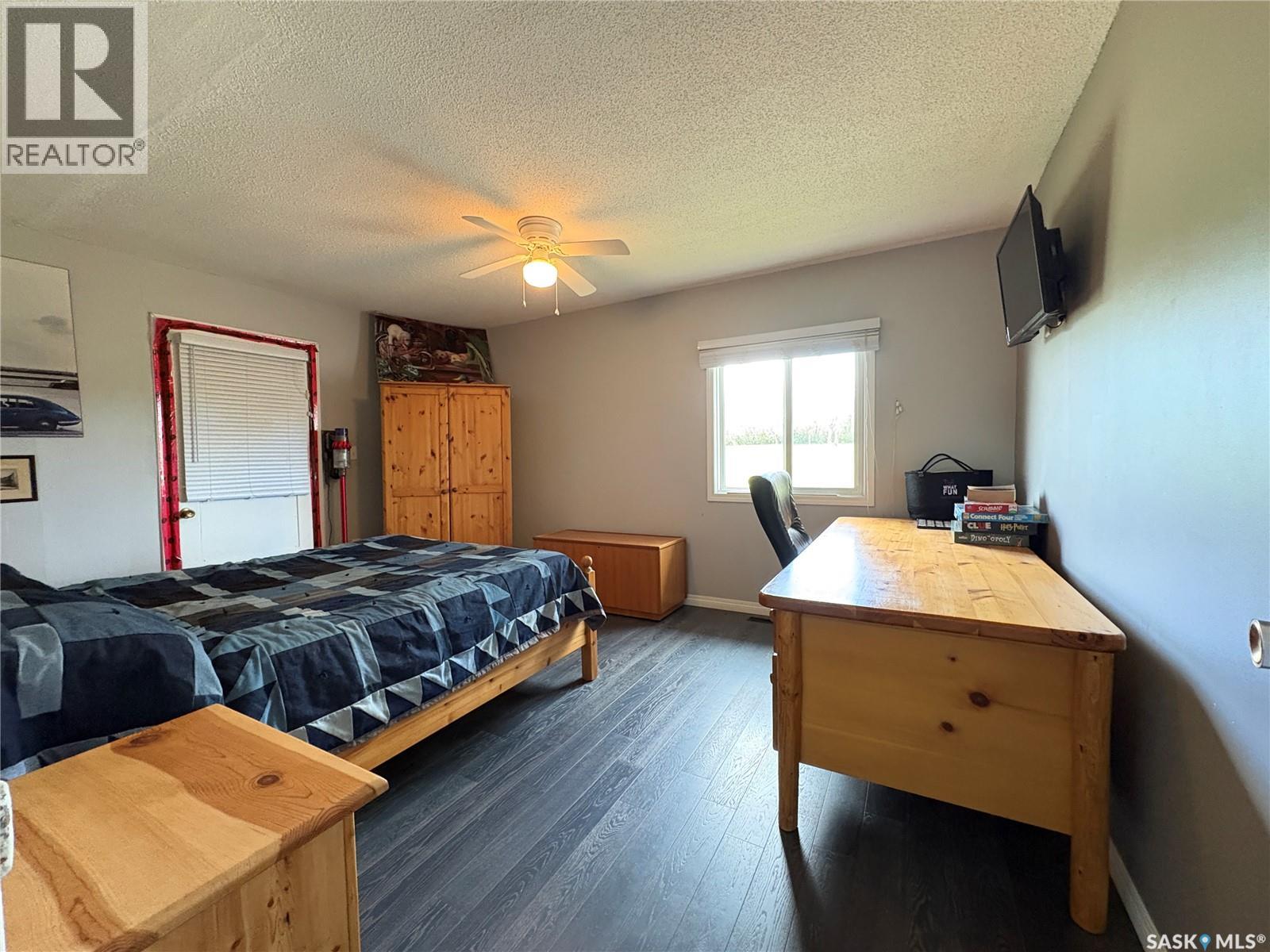 229 Calgary Street Property Photo 9