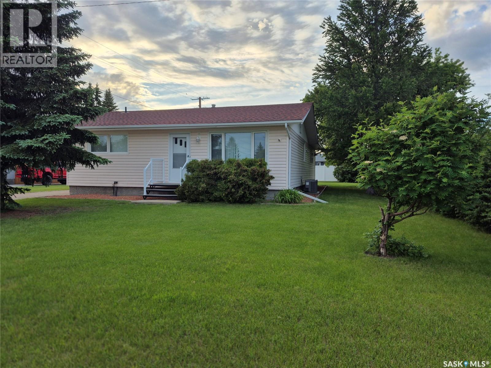 108 Downey Street Property Photo 1