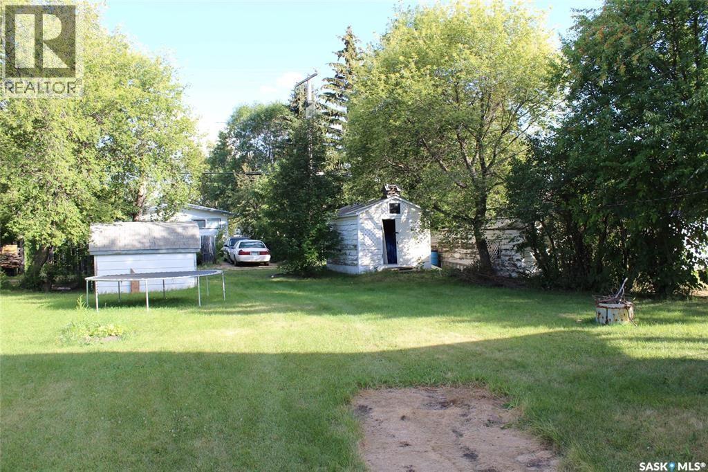 508 1st Avenue E Property Photo 21