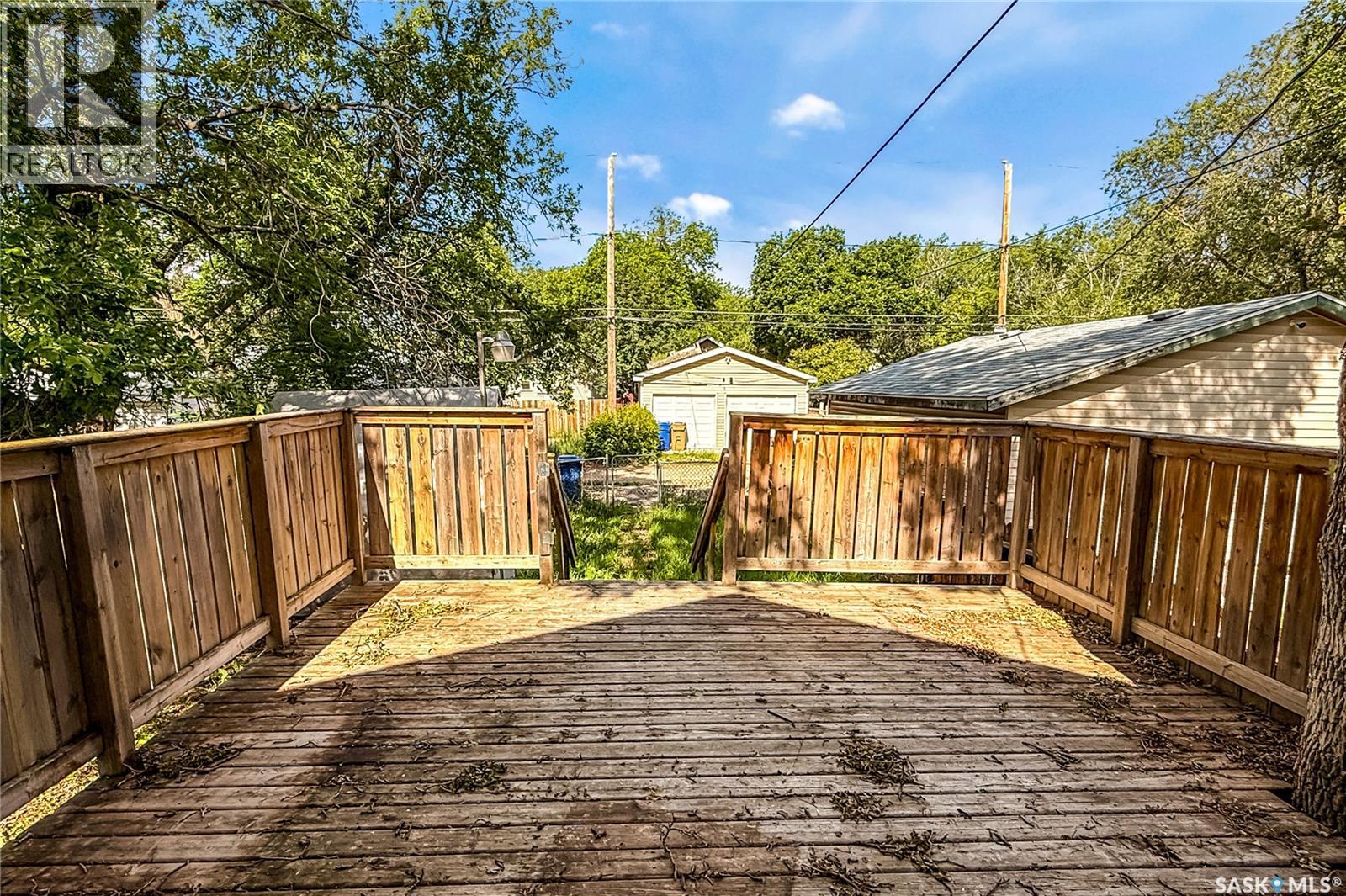 1132 Queen Street Property Photo 10