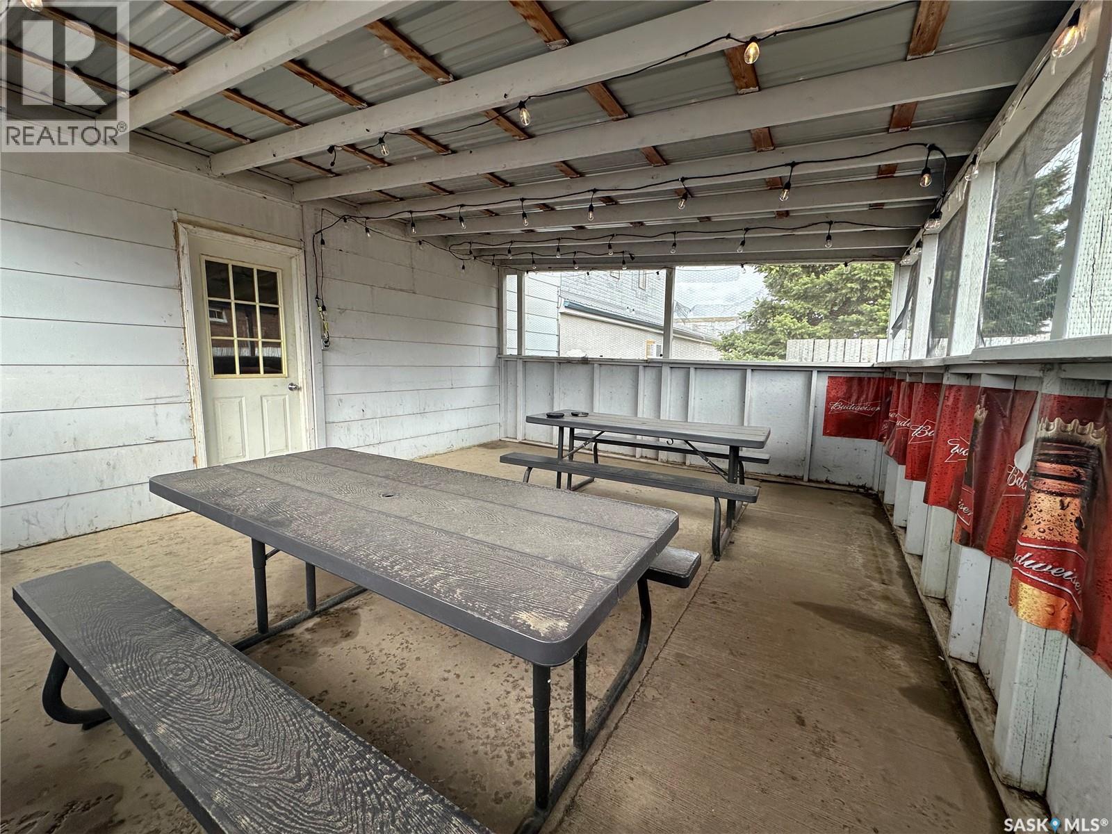116 Center Street Property Photo 5