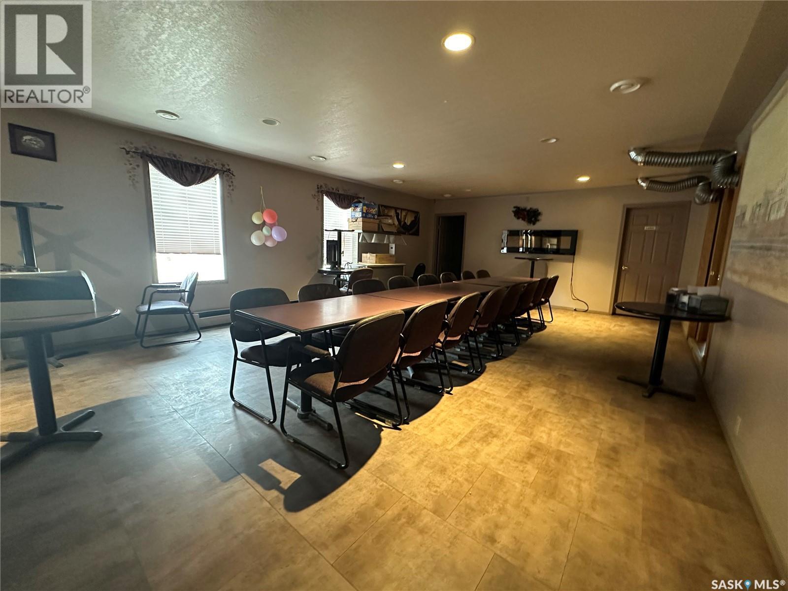 116 Center Street Property Photo 8