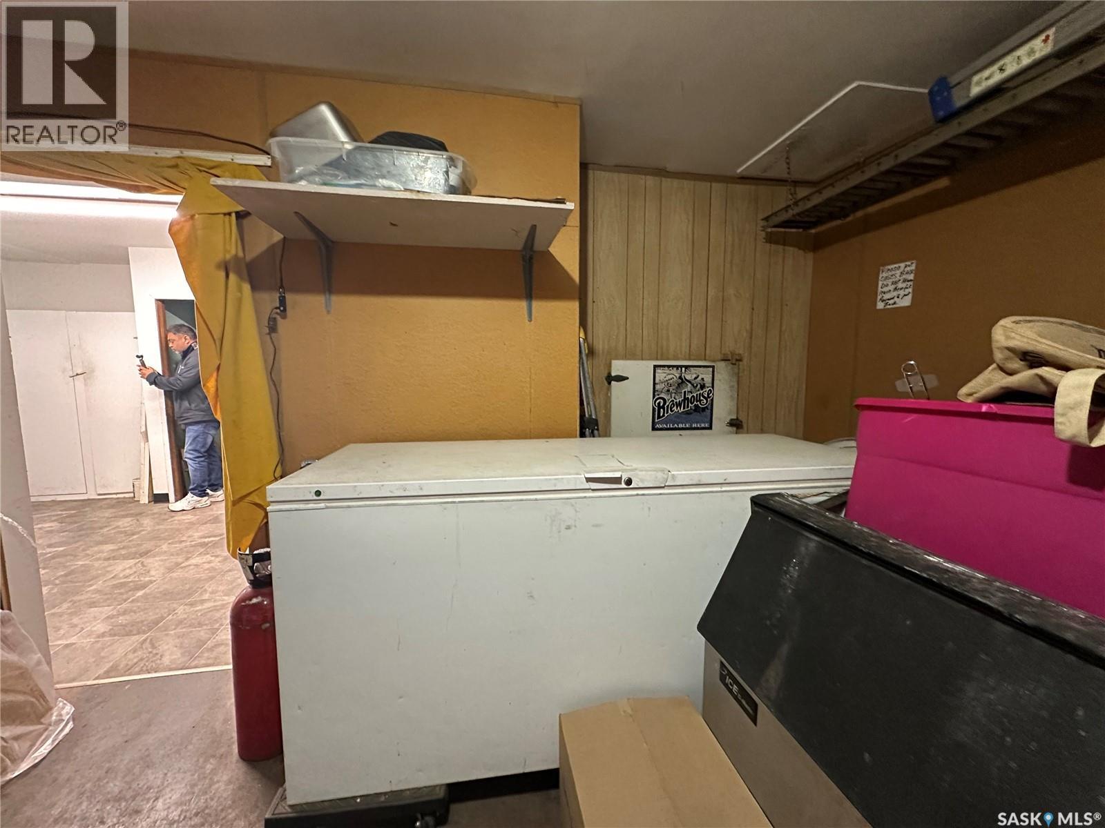 116 Center Street Property Photo 14