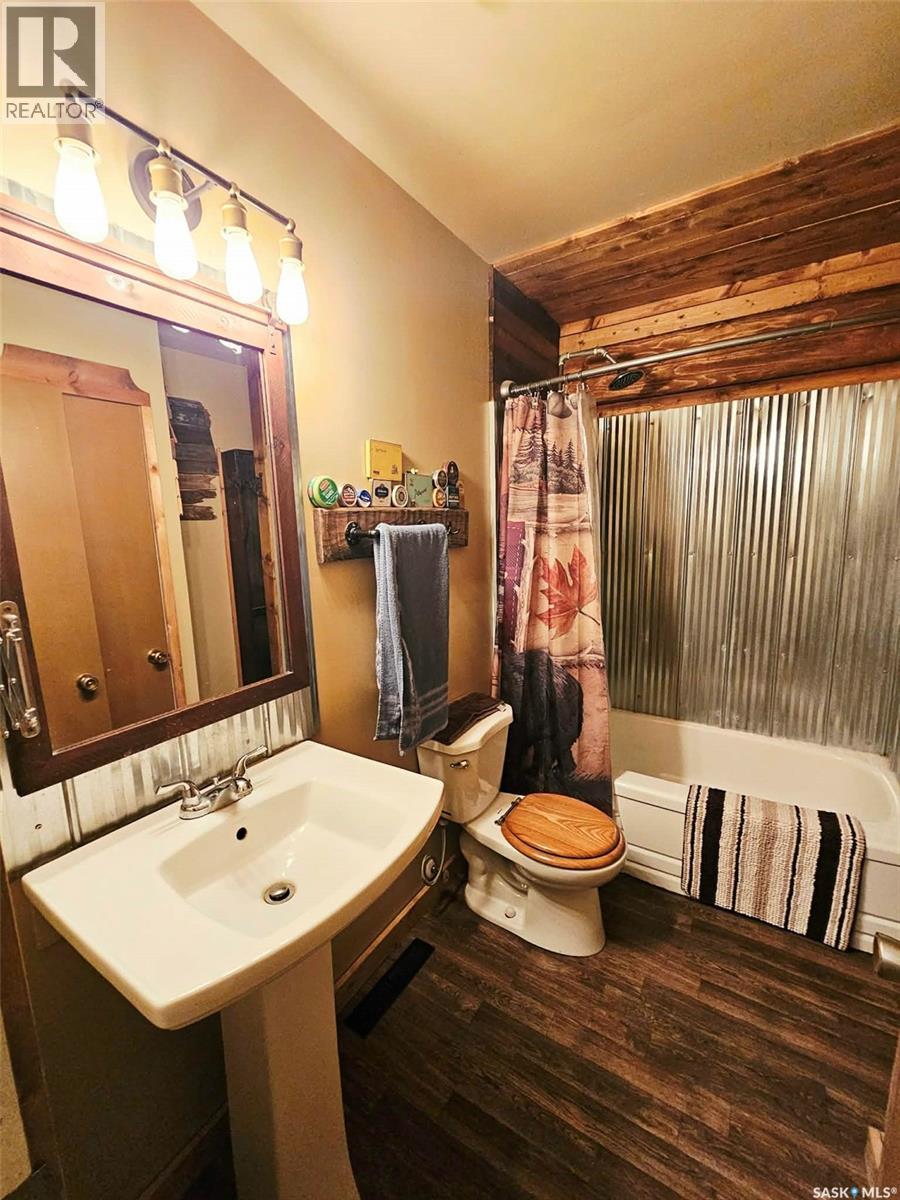 409 Royal Place Property Photo 10