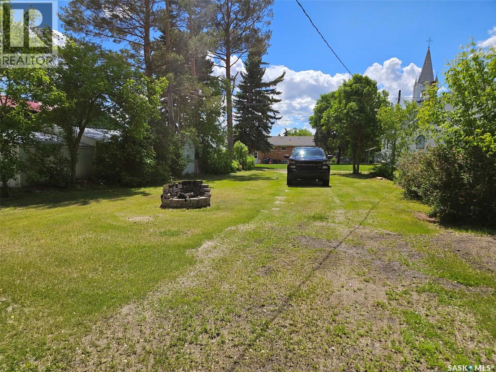 409 Royal Place Property Photo 44