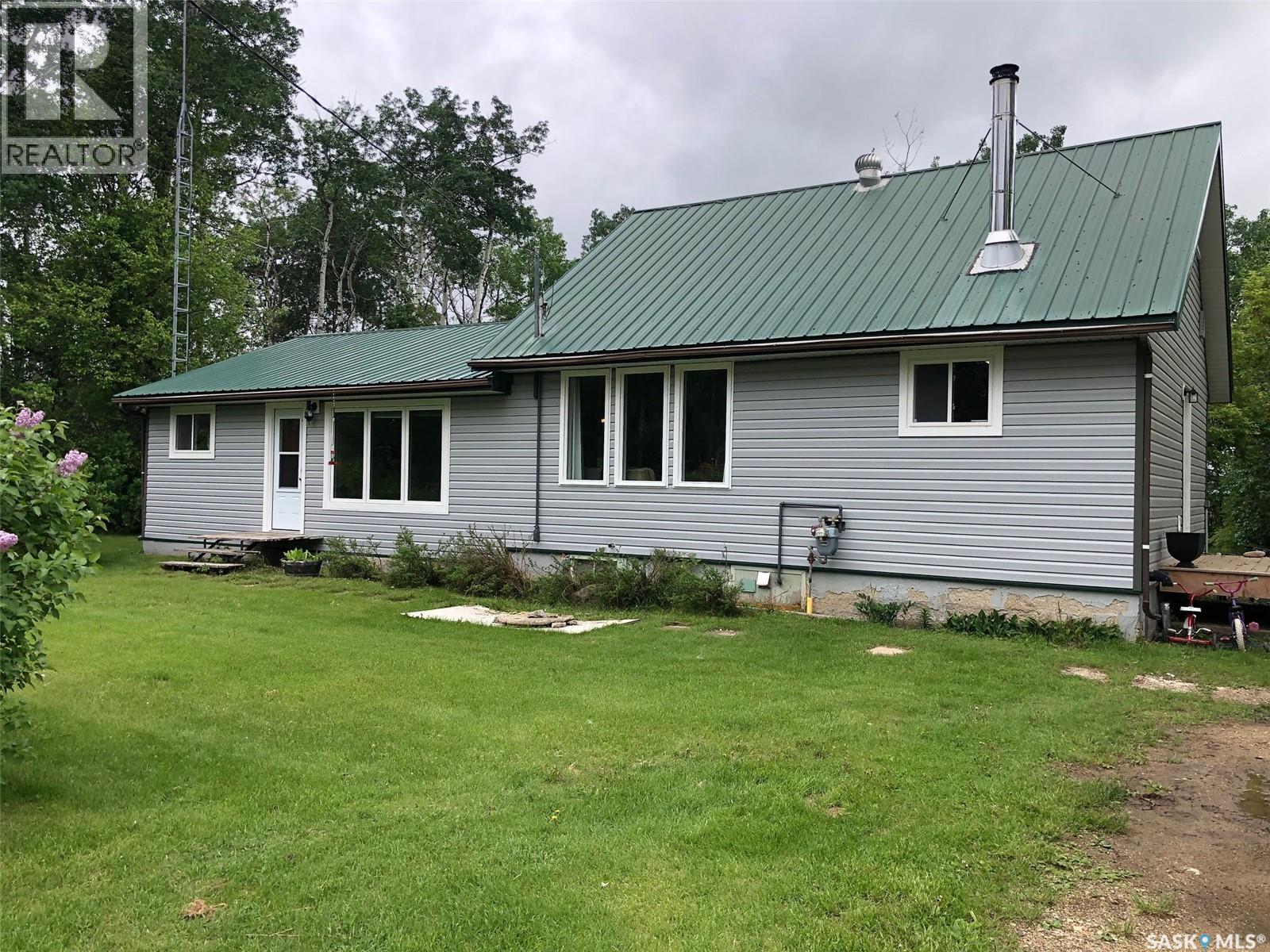 Neustaeter Farm Property Photo 4