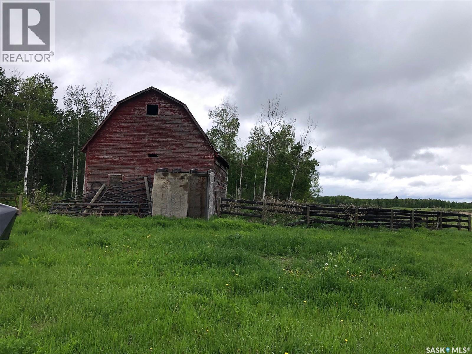 Neustaeter Farm Property Photo 11