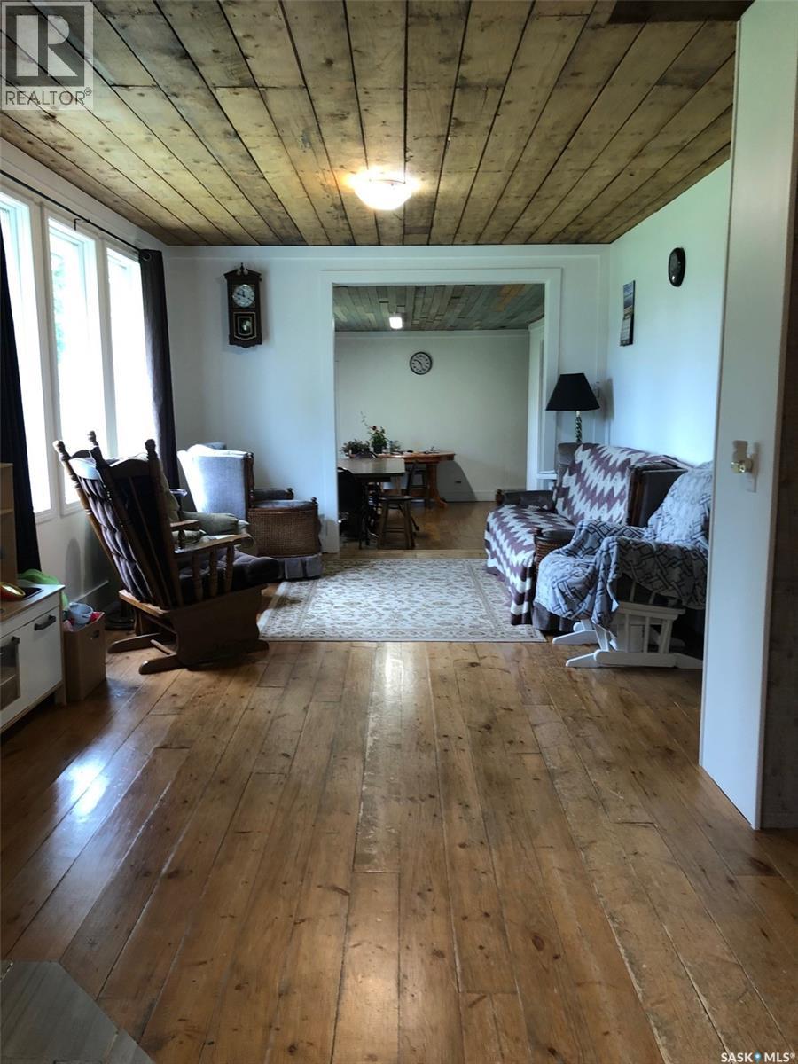 Neustaeter Farm Property Photo 25