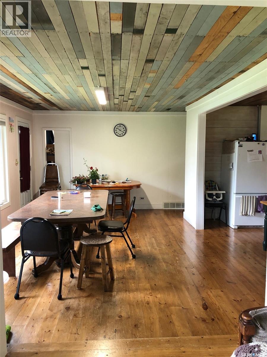 Neustaeter Farm Property Photo 26
