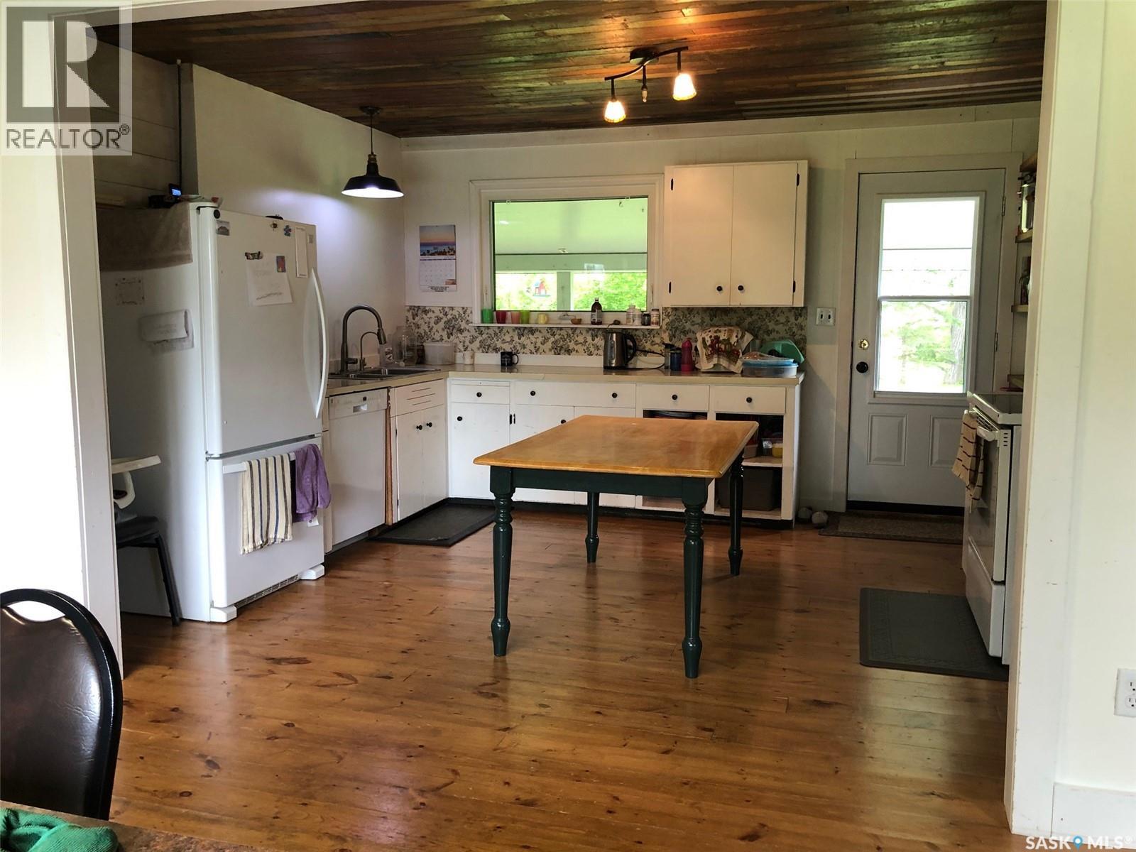 Neustaeter Farm Property Photo 29