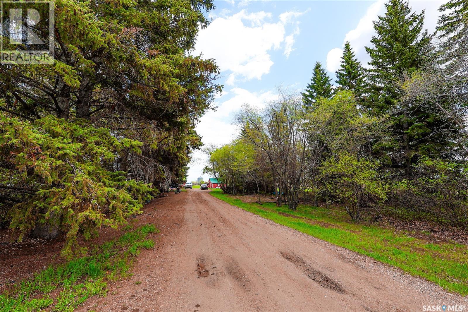De Fehr Acres Property Photo 82