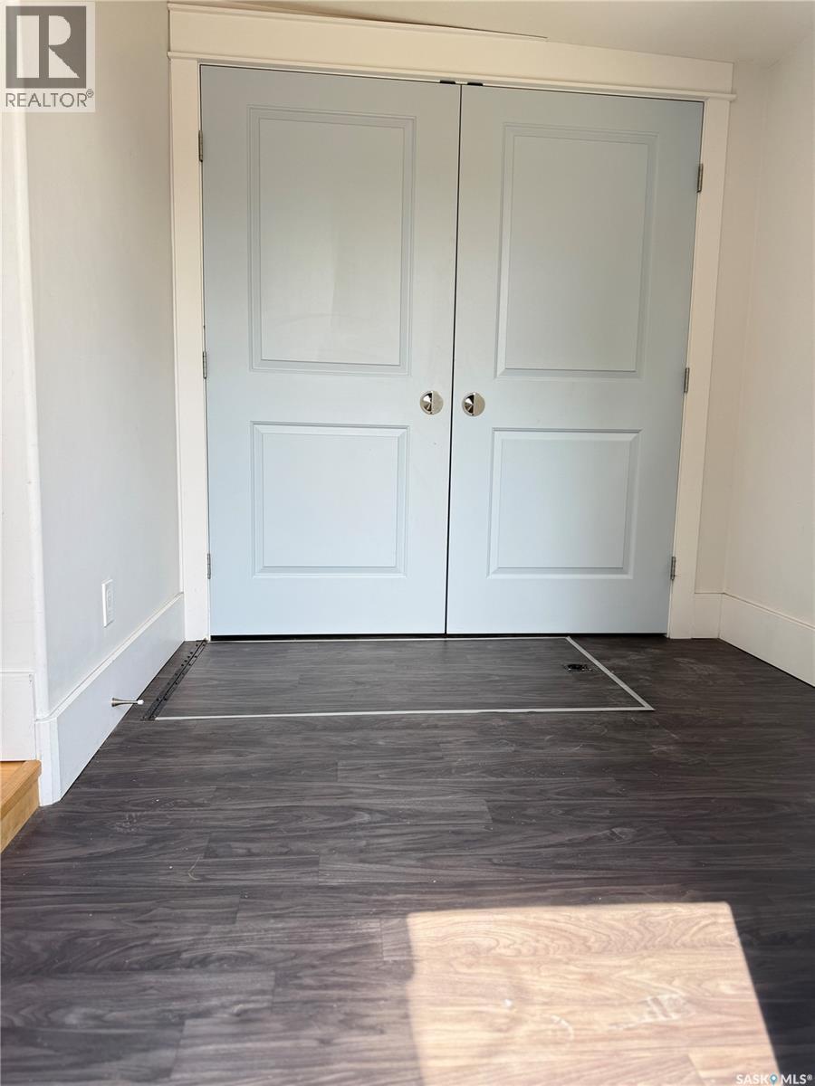 390 Alberta Street Property Photo 2