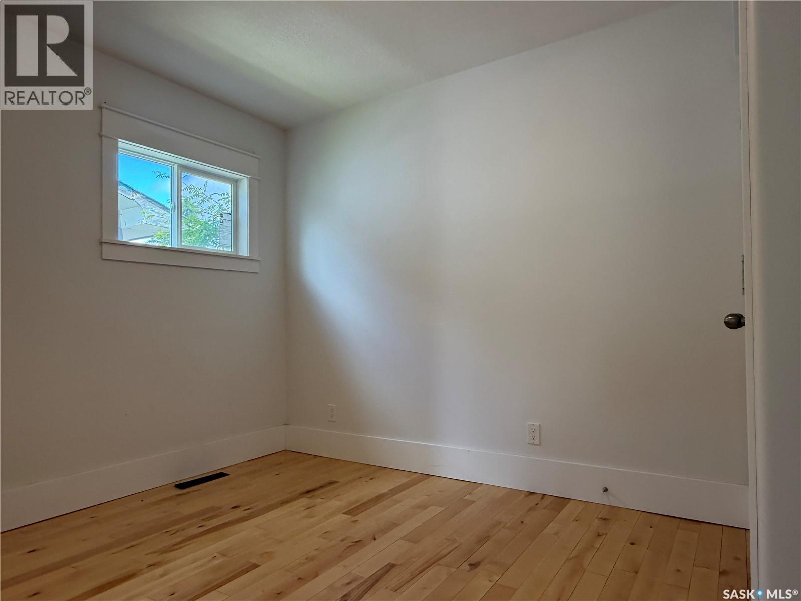 390 Alberta Street Property Photo 15