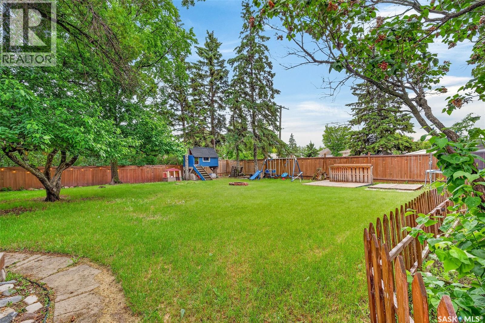 316 Bartlett Avenue Property Photo 5