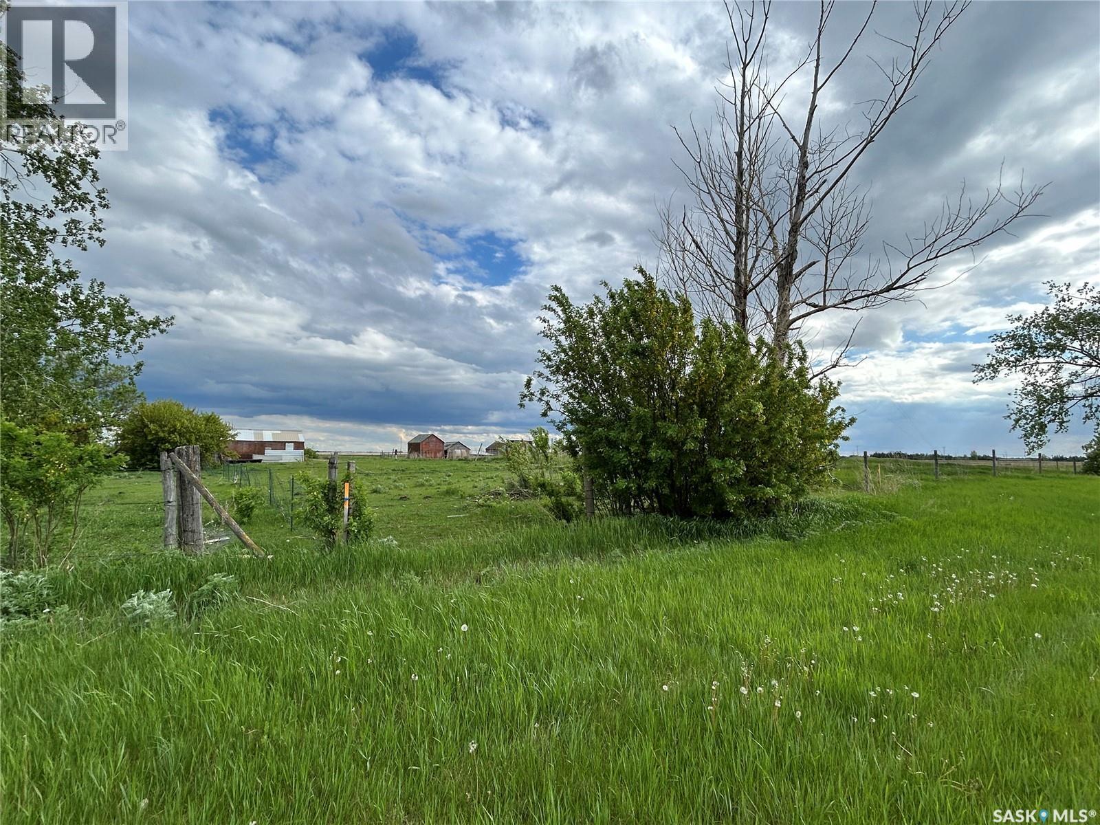 5 1st AVENUE Property Photo 1