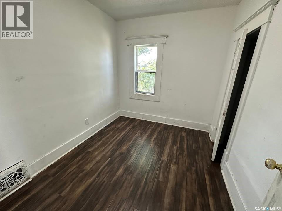 2109 20th Street Property Photo 4