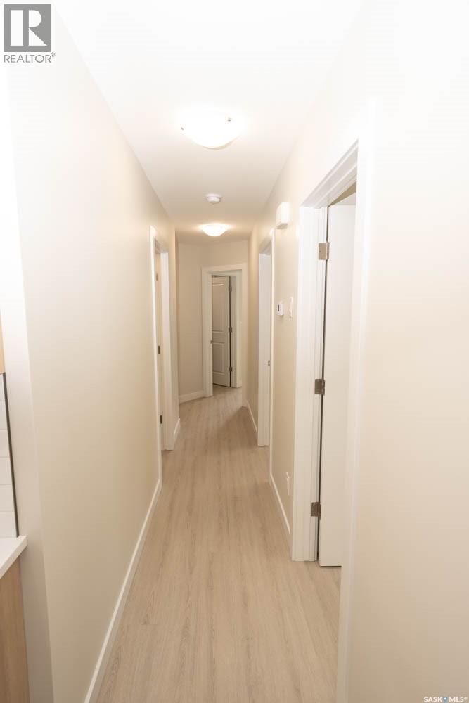 614 Yuel Crescent Property Photo 19