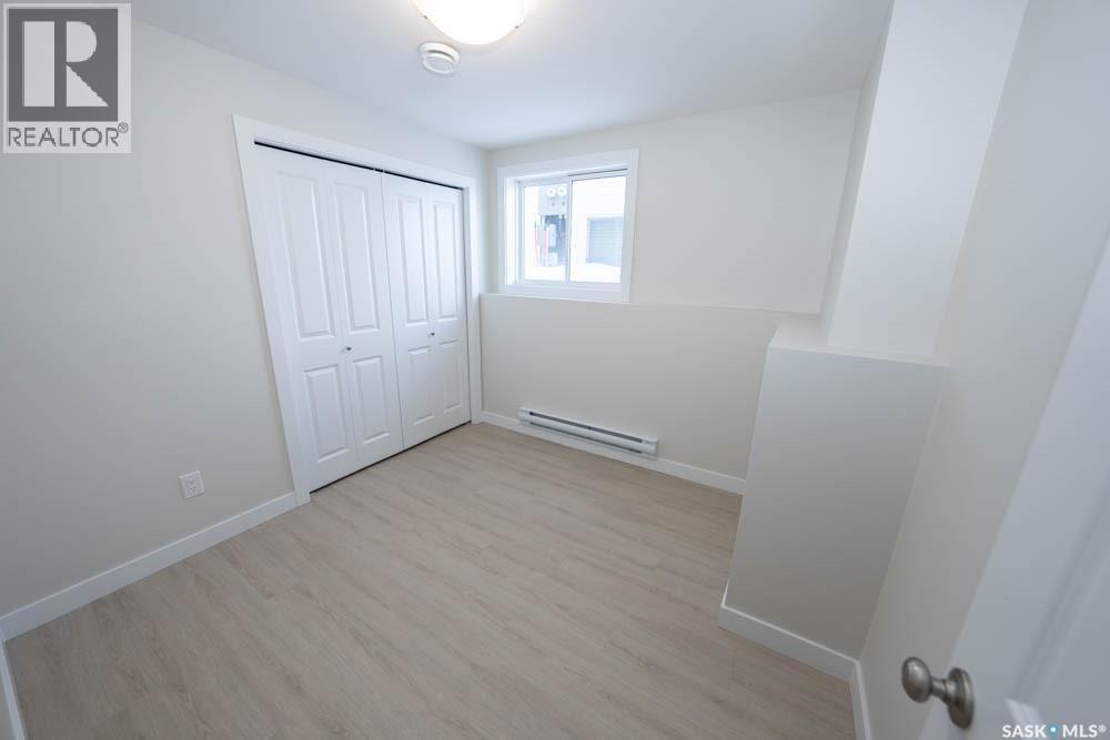 614 Yuel Crescent Property Photo 43