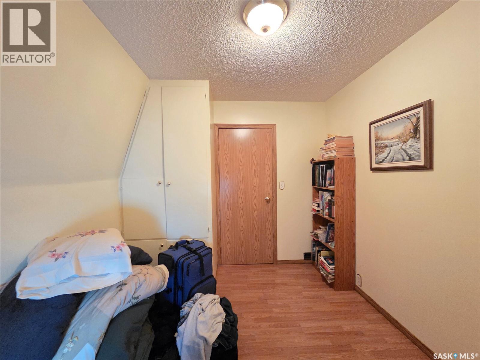 15 Adelaide Street Property Photo 49