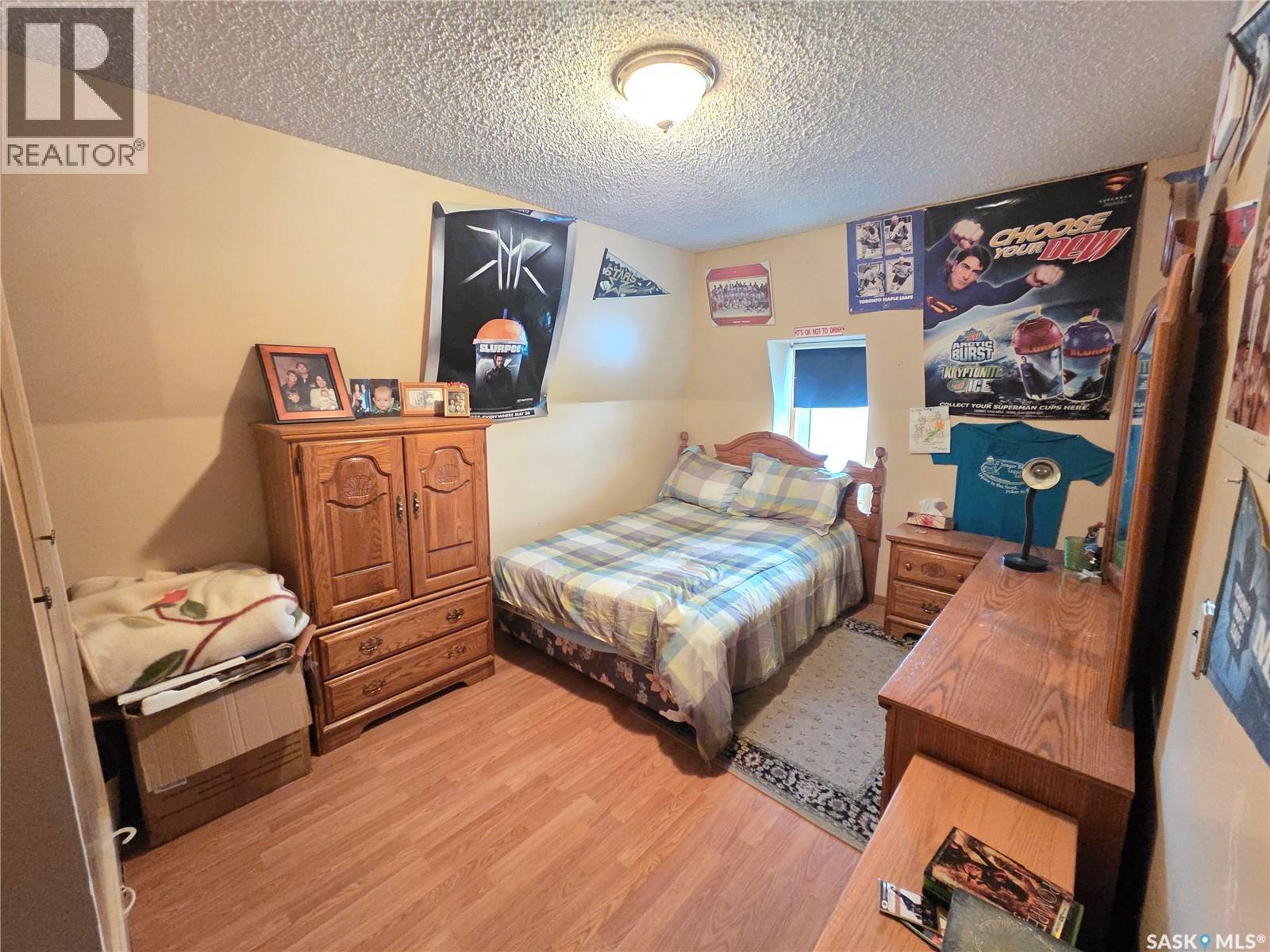 15 Adelaide Street Property Photo 50
