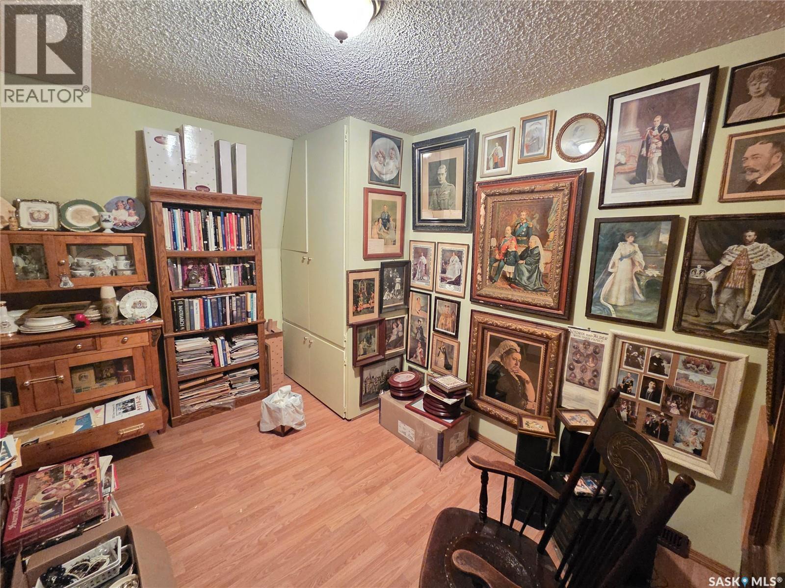 15 Adelaide Street Property Photo 52