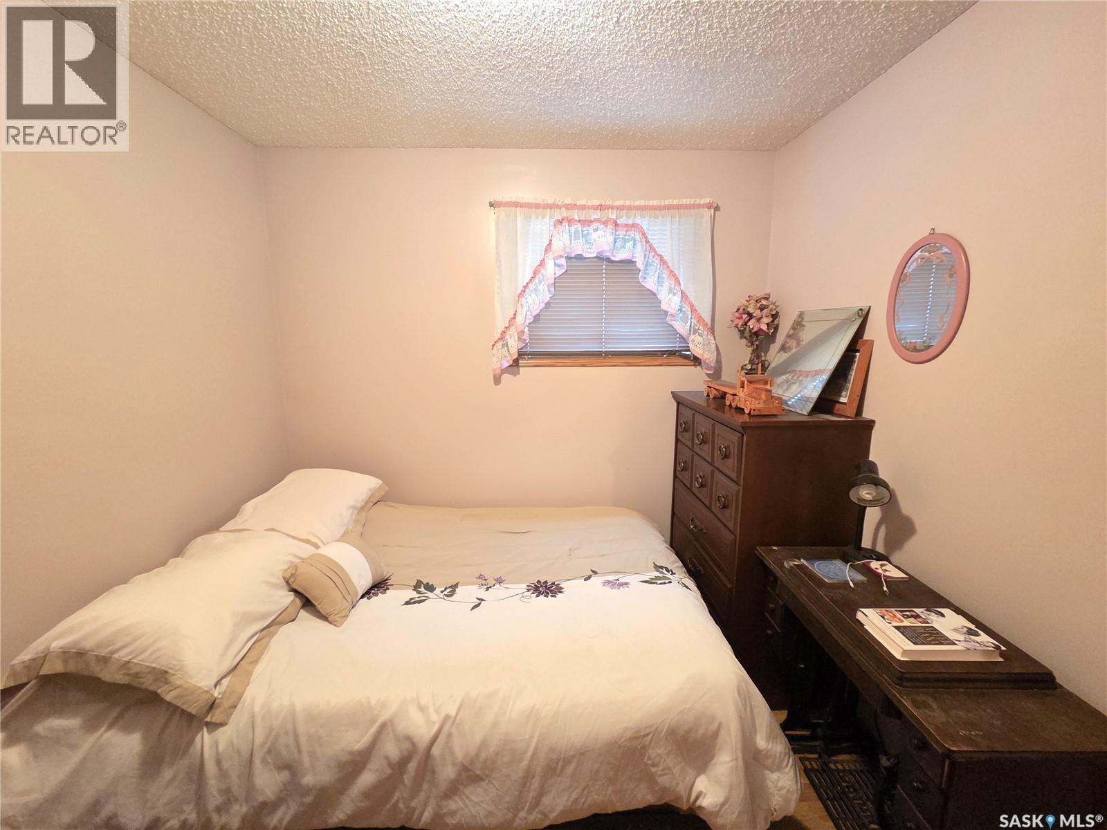 15 Adelaide Street Property Photo 65