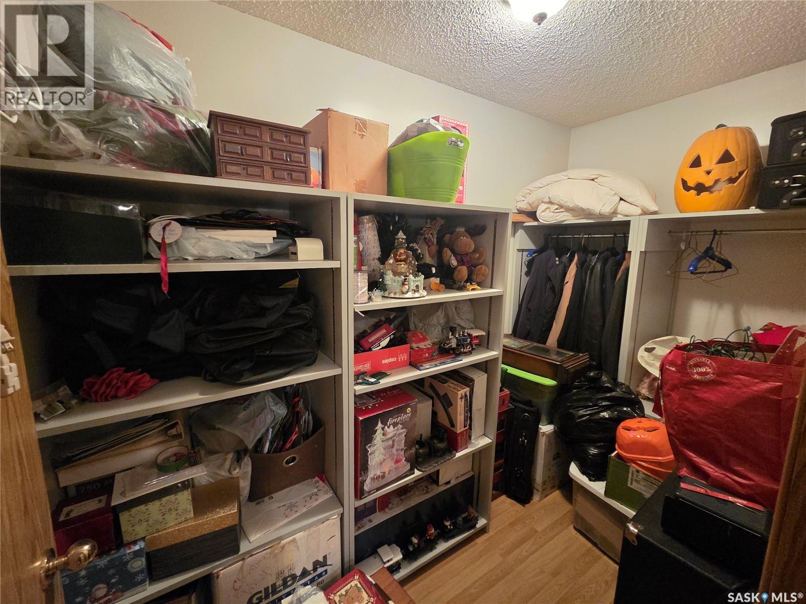 15 Adelaide Street Property Photo 66
