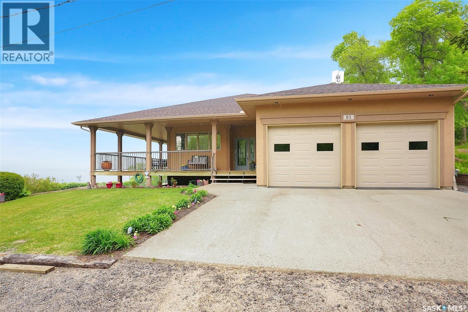 81 Kinsley PLACE