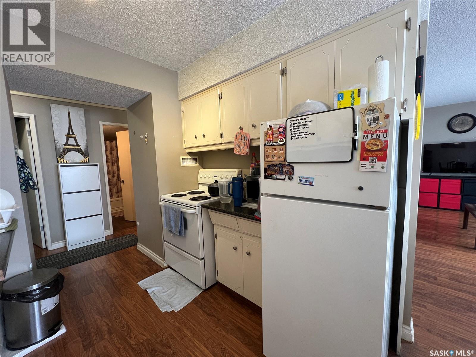 25 106 104th Street W Property Photo 4