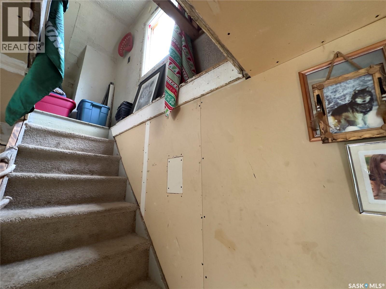 1010 Athabasca Street E Property Photo 13
