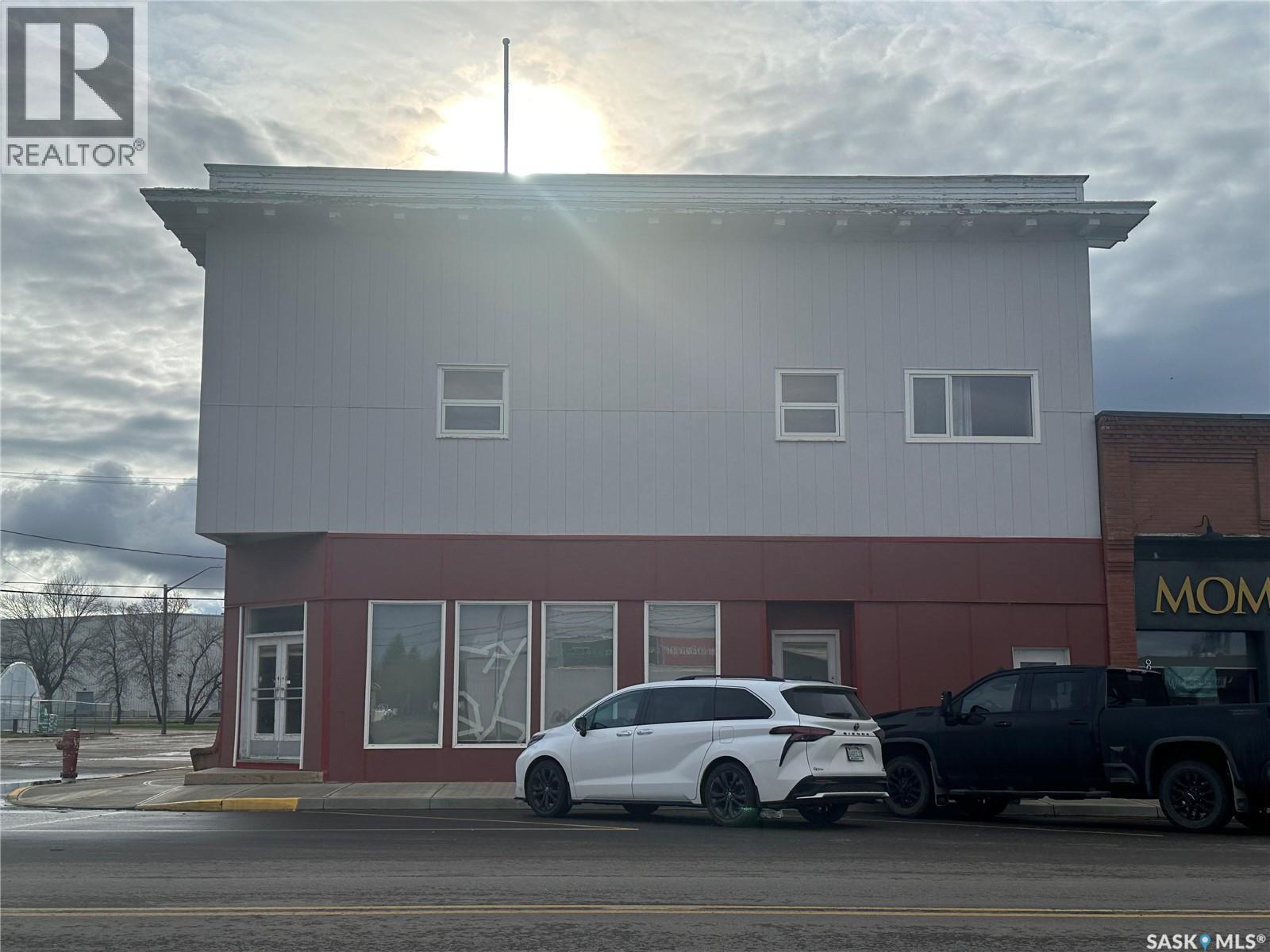 136 Center Street Property Photo 1