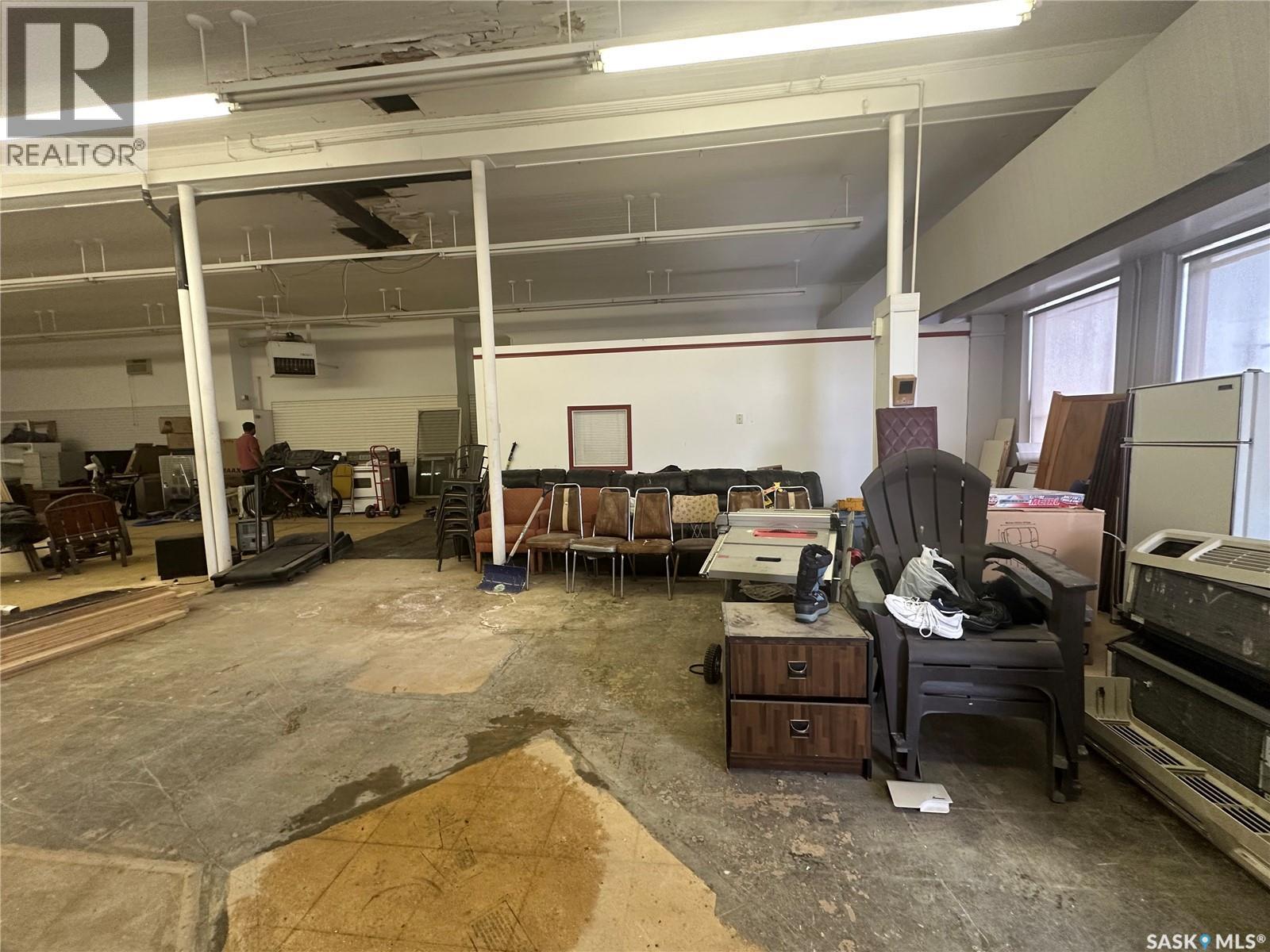 136 Center Street Property Photo 4