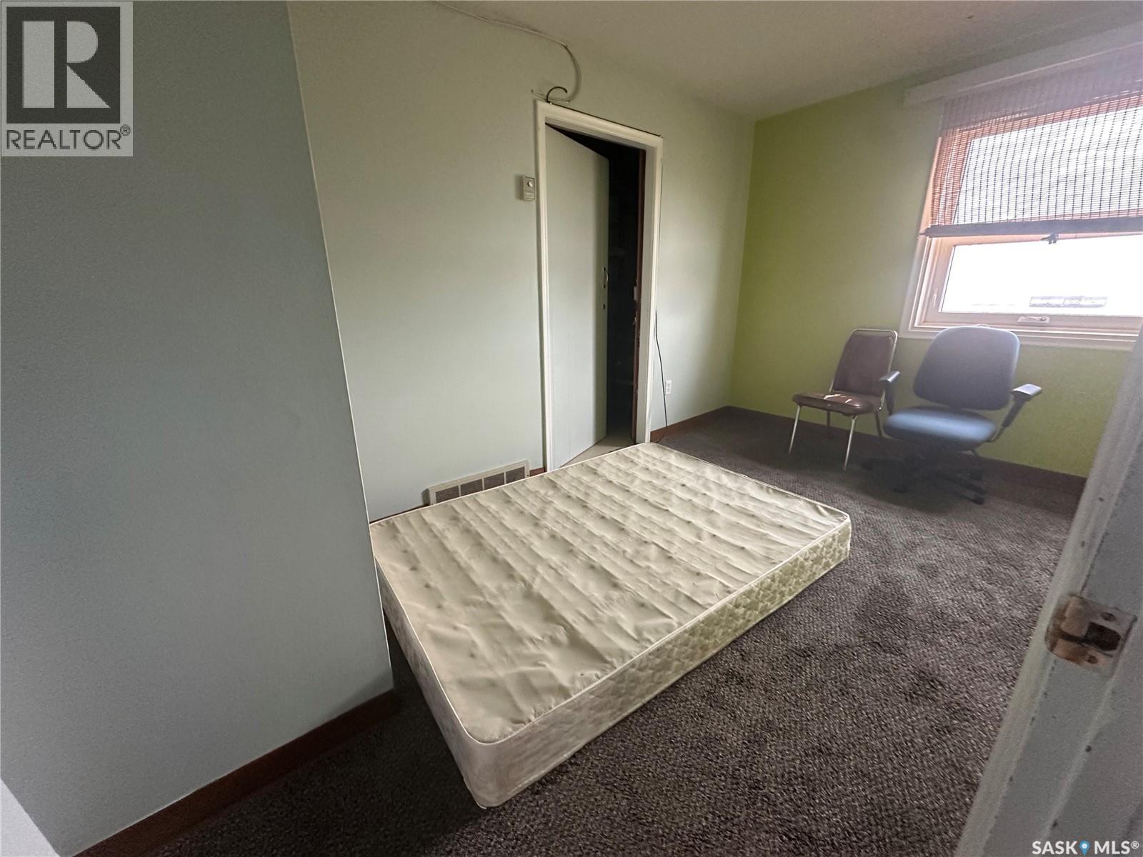 136 Center Street Property Photo 15