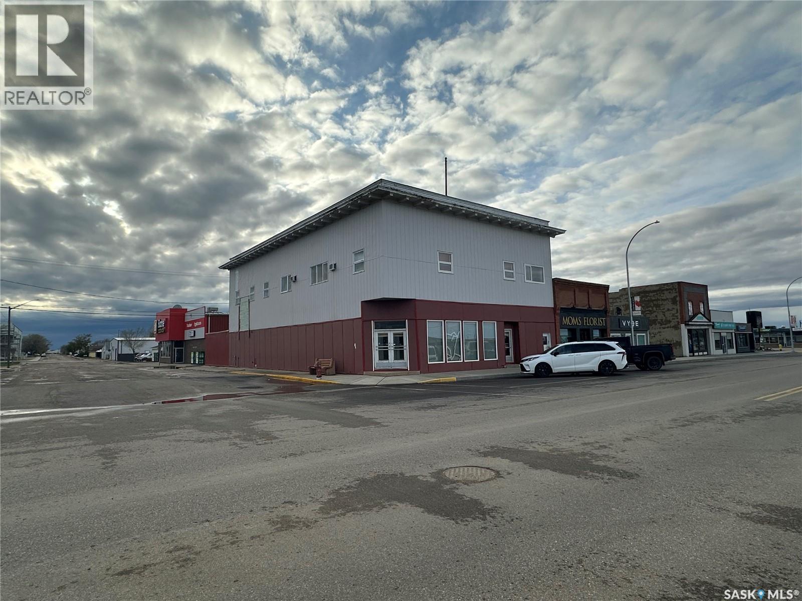 136 Center Street Property Photo 30