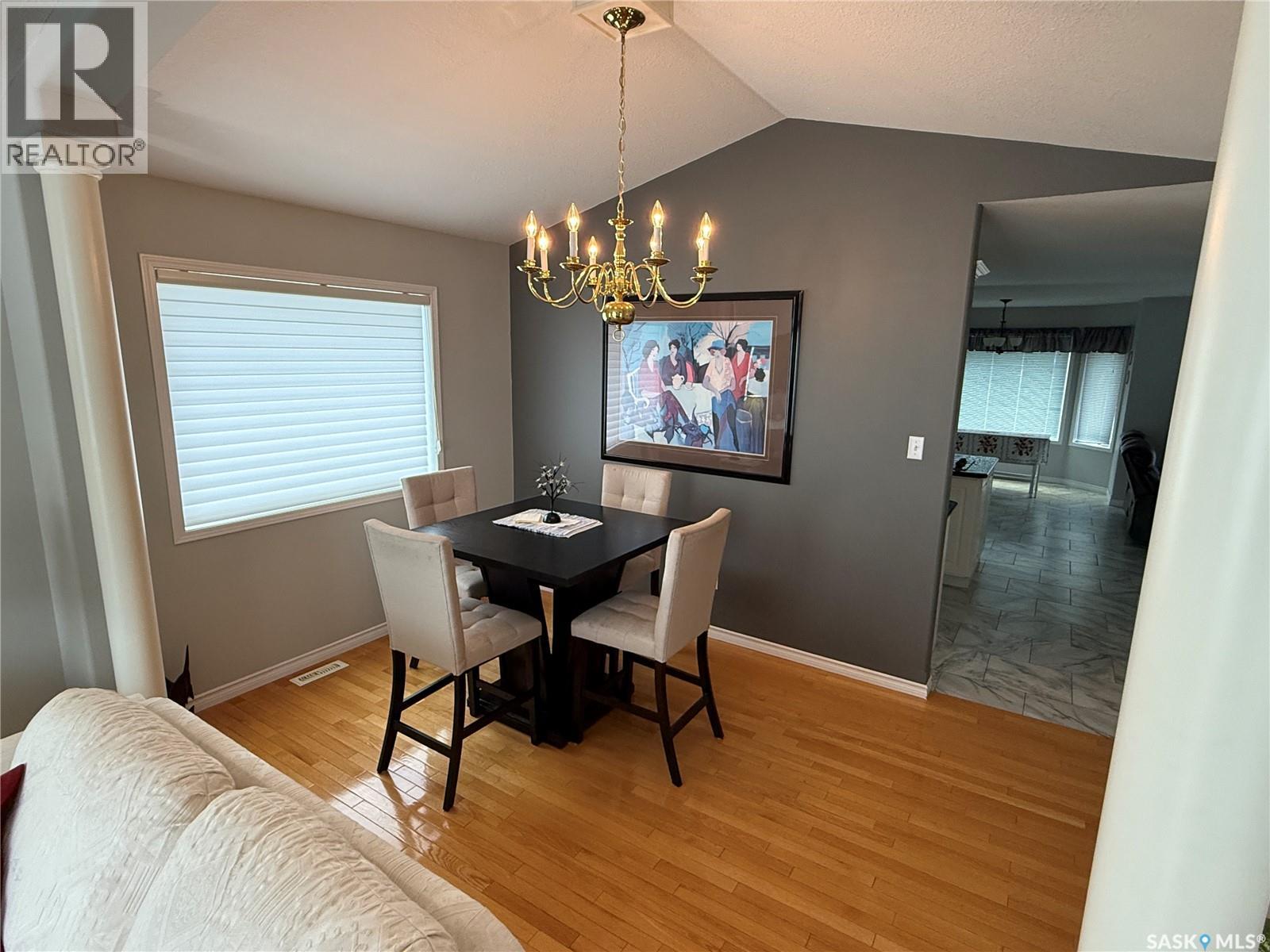708 Adamson Crescent Property Photo 10