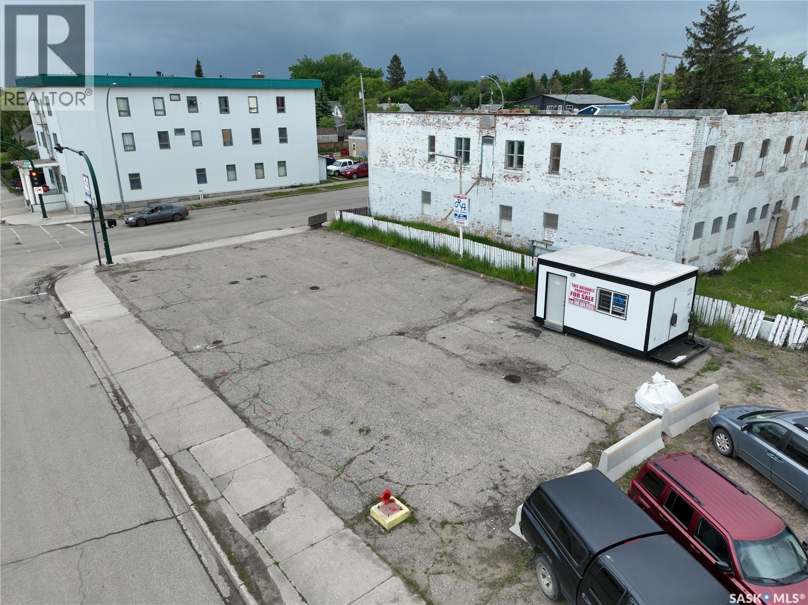 401 Lillooet Street W Property Photo 21