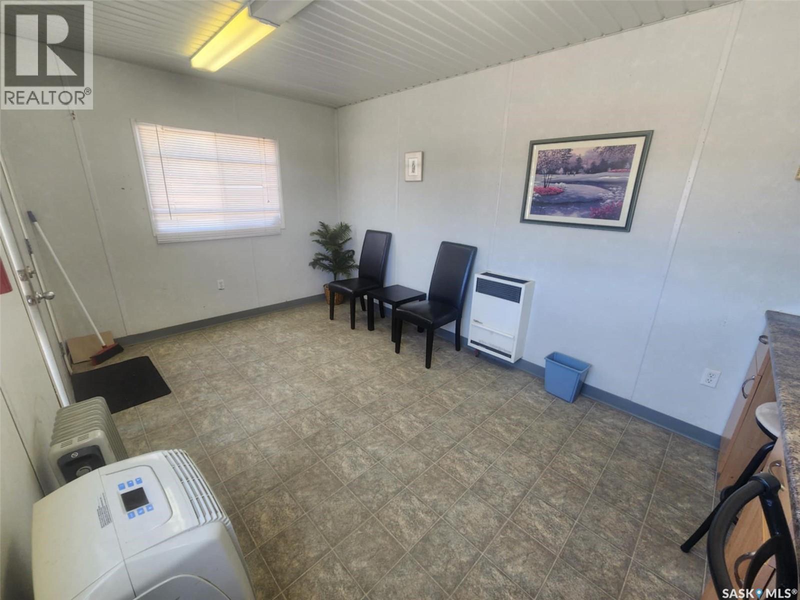 401 Lillooet Street W Property Photo 26