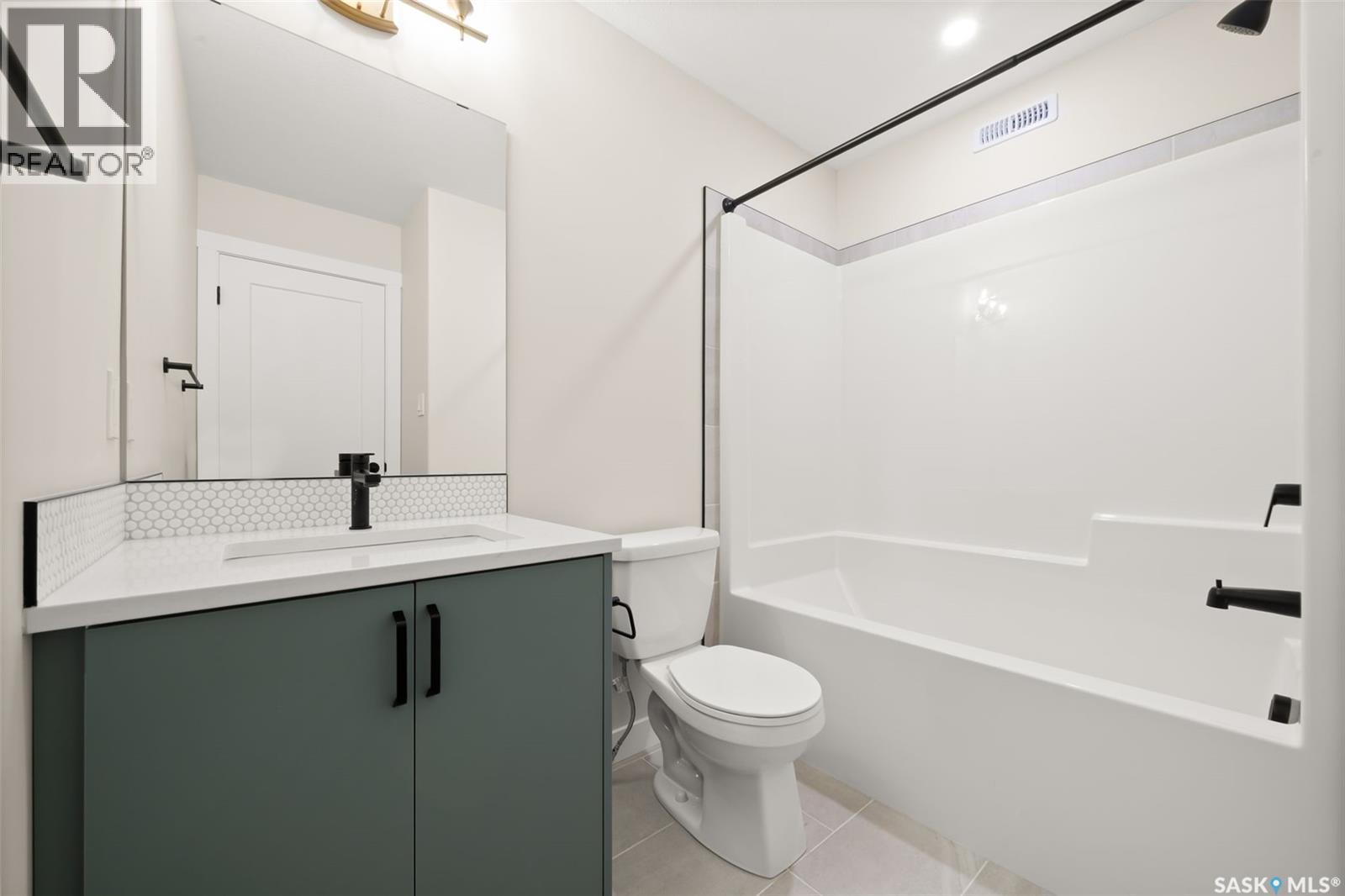 4804 Ferndale Crescent Property Photo 20