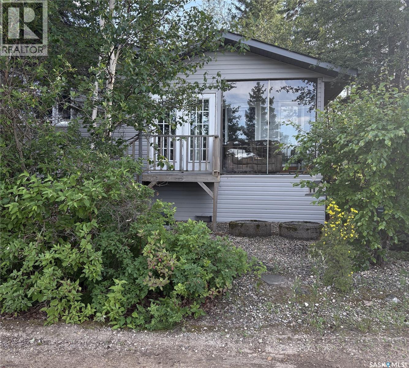 205 Bay Drive W Property Photo 1