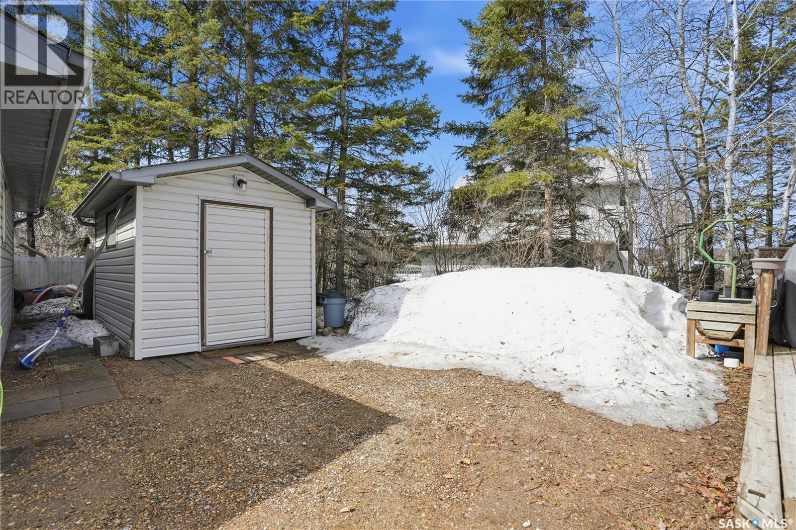 205 Bay Drive W Property Photo 47
