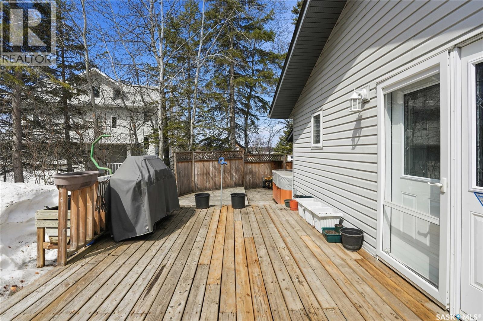 205 Bay Drive W Property Photo 49