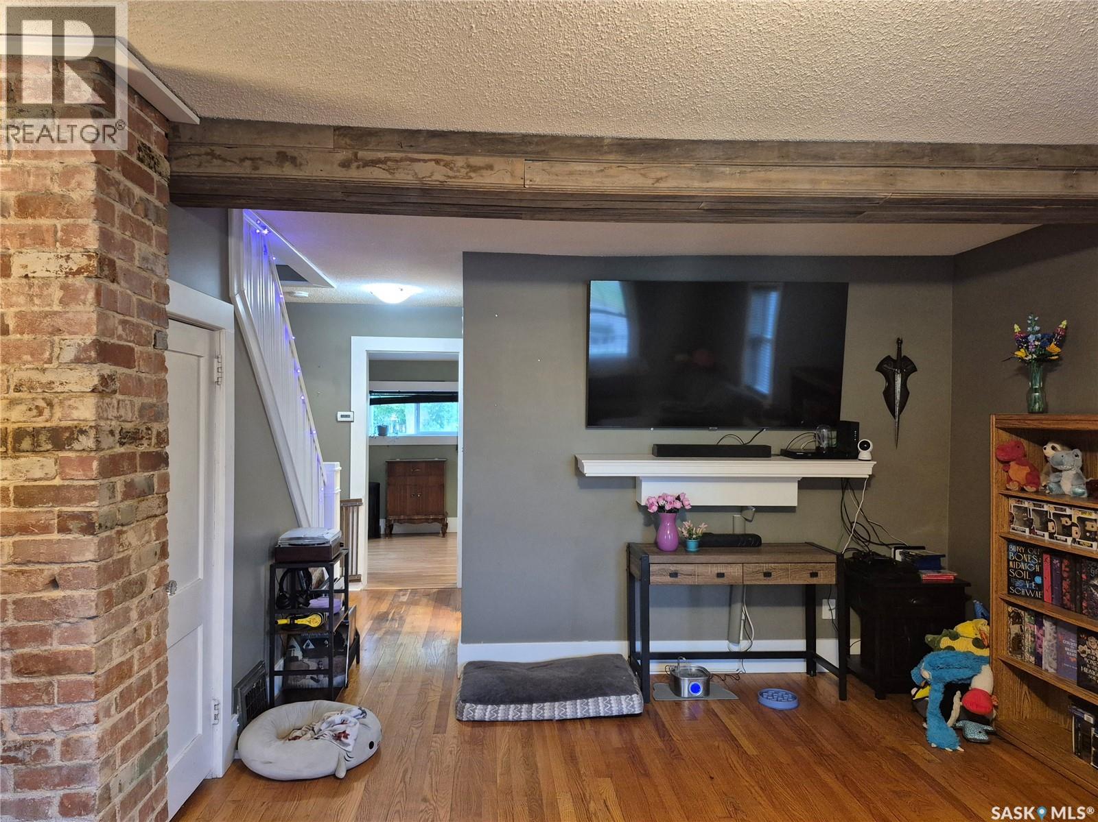 476 9th Avenue Ne Property Photo 5